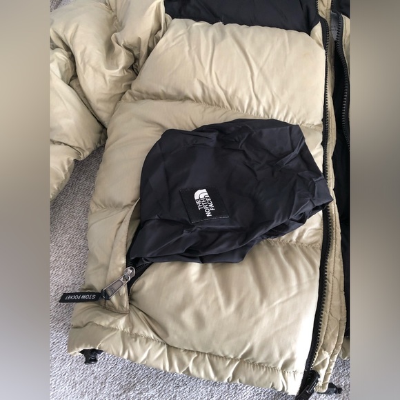 Womens north face nuptse jacket - Picture 5 of 16